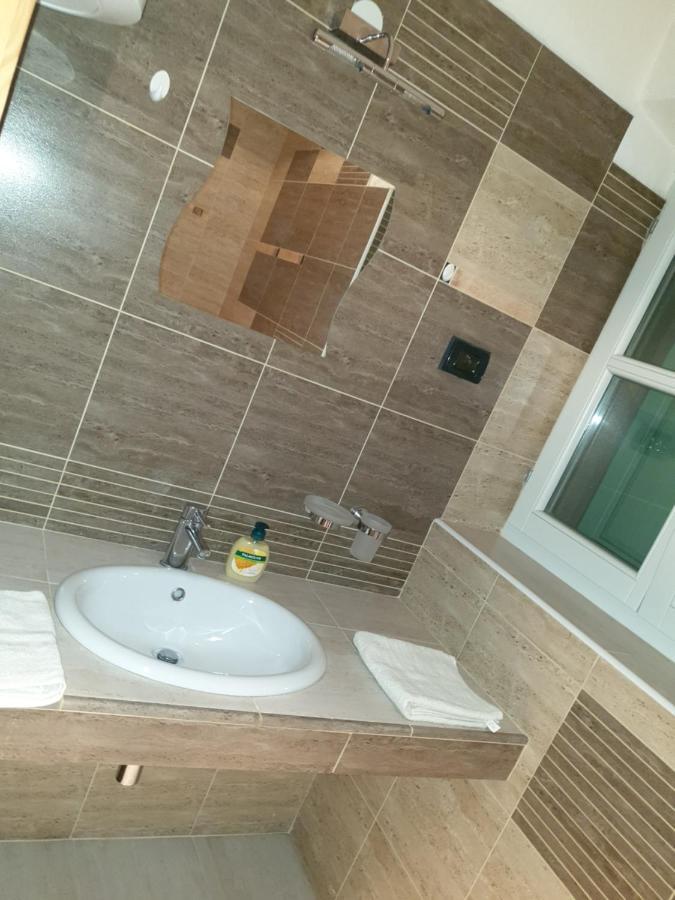 Smartnook Rooms And Apartment Exterior foto